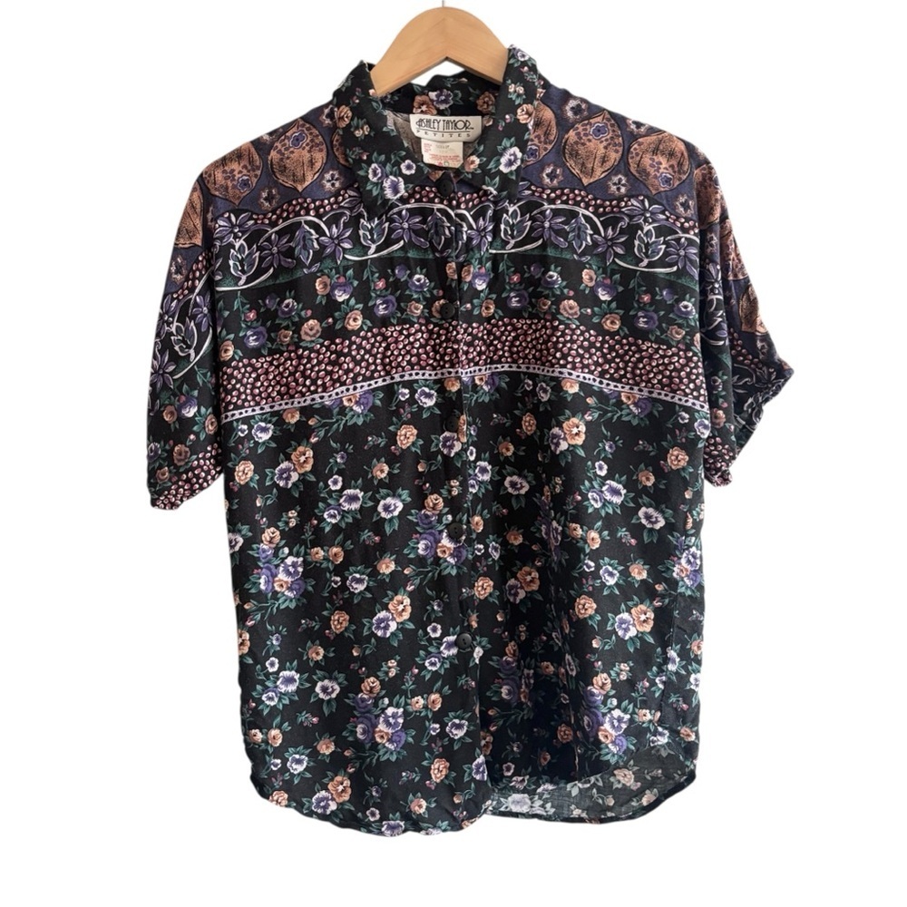 Vintage Ashley Taylor Petite Multicolor Floral Short Sleeve Blouse